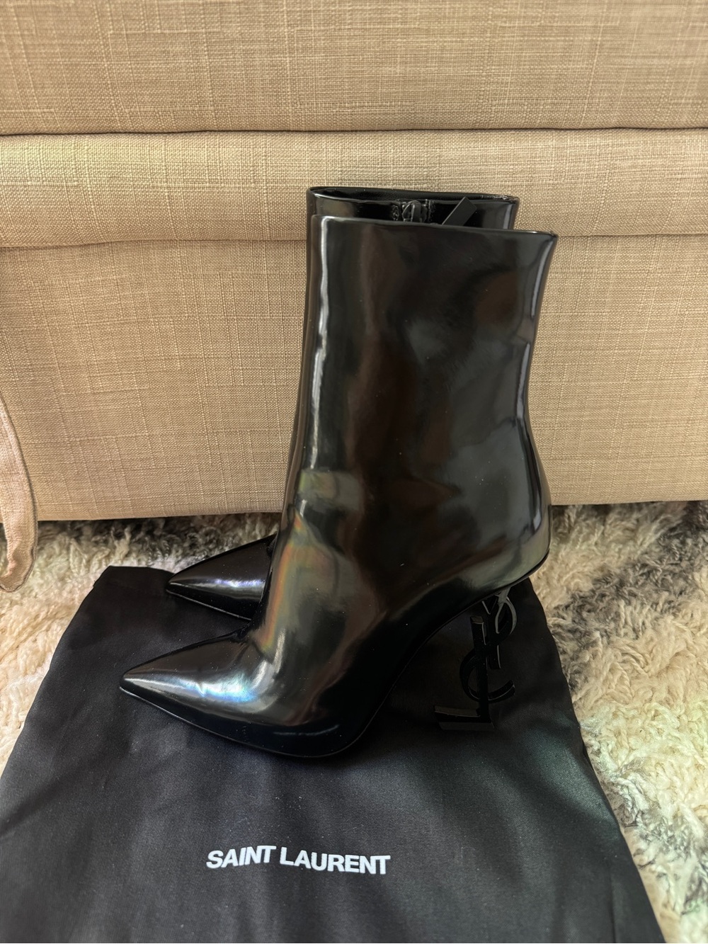 Saint Laurent Black opyum Patent Pointed Toe black logo heel Ankle Boots